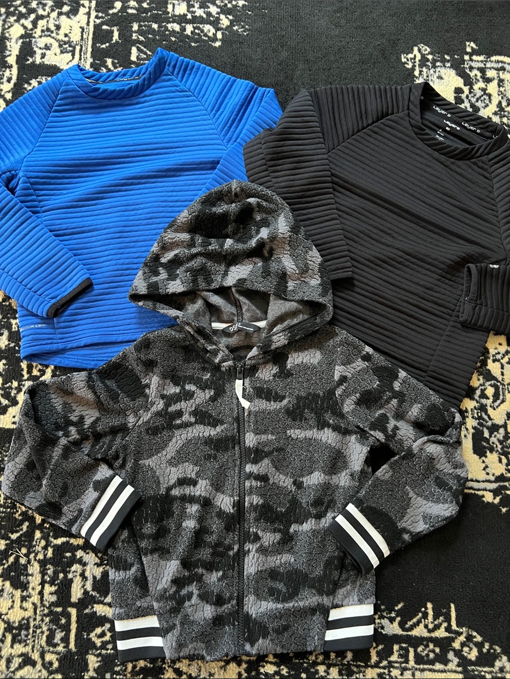 Boys 3 pc knit top bundle size 8